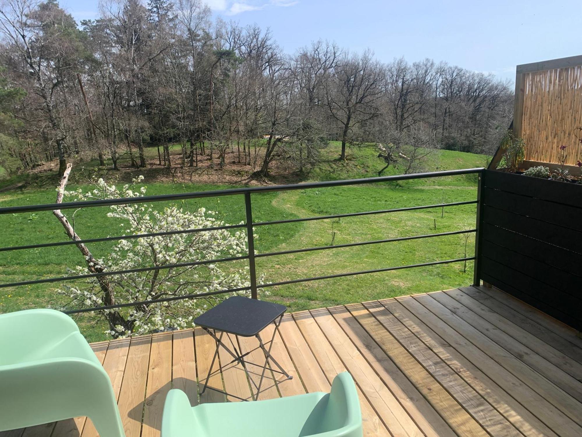 Aux Logis De Fonfroide Chez Mylene & David Panzió Marcolès Kültér fotó